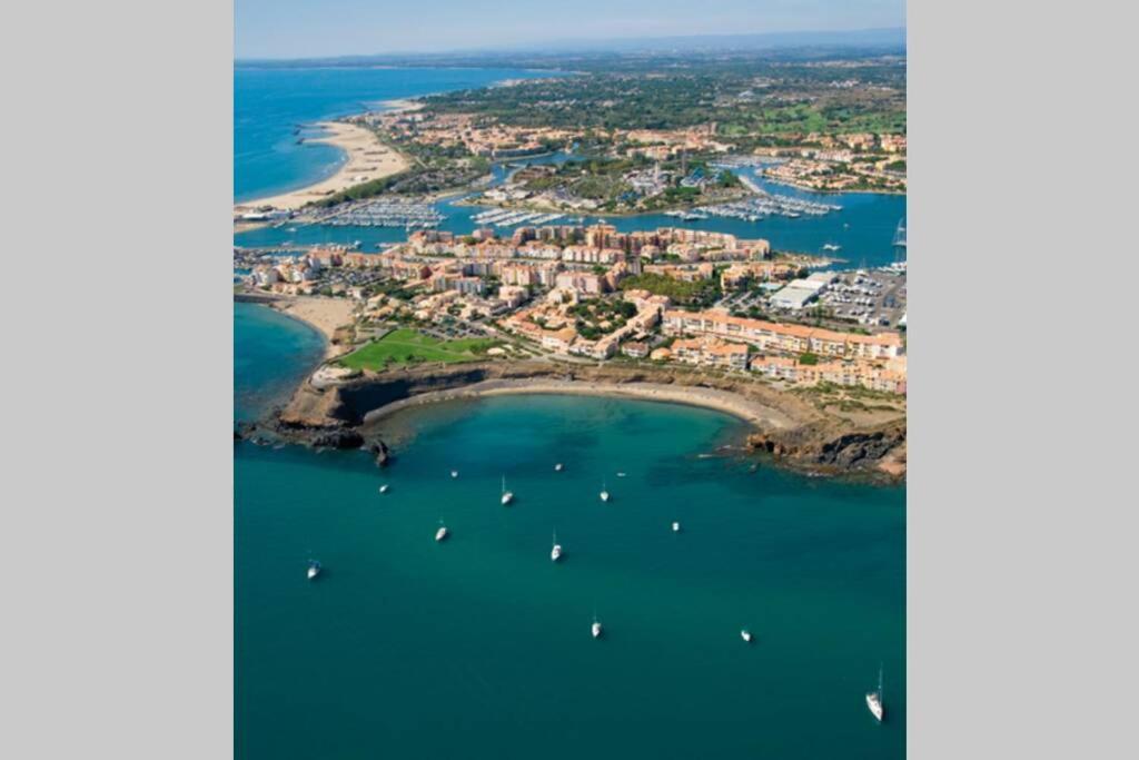 Studio Avec Climatisation Wifi Parking Piscine Agde Bagian luar foto